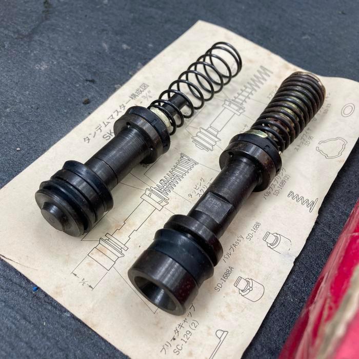 BEST Cylinder Kit Brake Master BM Repair Central Sentral Rem Atas 3/4 Nissan Datsun 610 Bluebird SK1