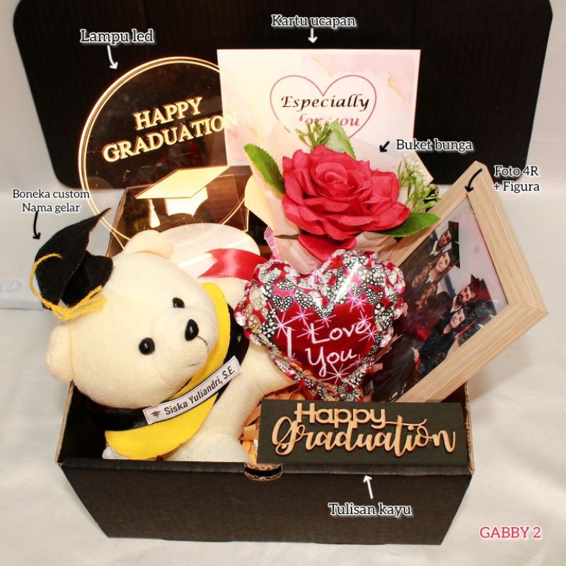 KADO WISUDA / GIFT WISUDA / HAMPERS WISUDA / KADO WISUDA CEWEK / KADO WISUDA COWOK / HADIAH WISUDA /