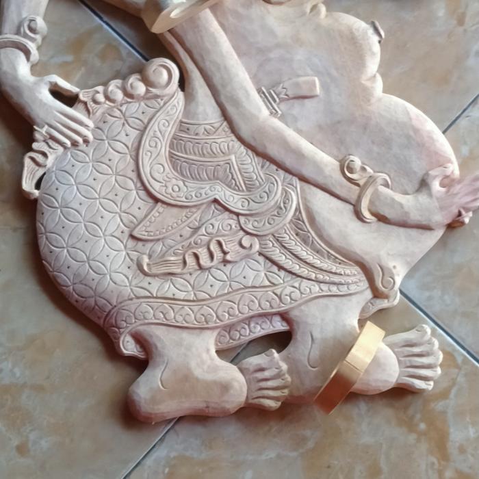 Blawong tataan kris/ hiasan dinding ukiran togog wayangan