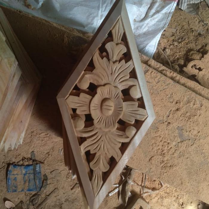 ukir tempel jepara motif wajik ukir soko joglo pintu mebel furnitur ng4