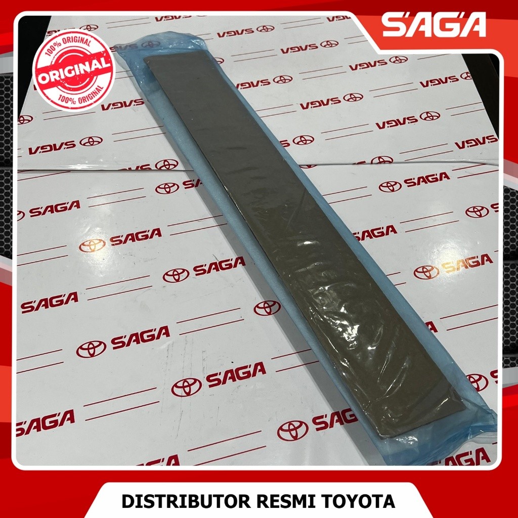 SAGA | Pelipit Kaca Belakang Luar Kiri Calya Sigra Pelipit Pintu Karet Kaca Calya Sigra Original 681