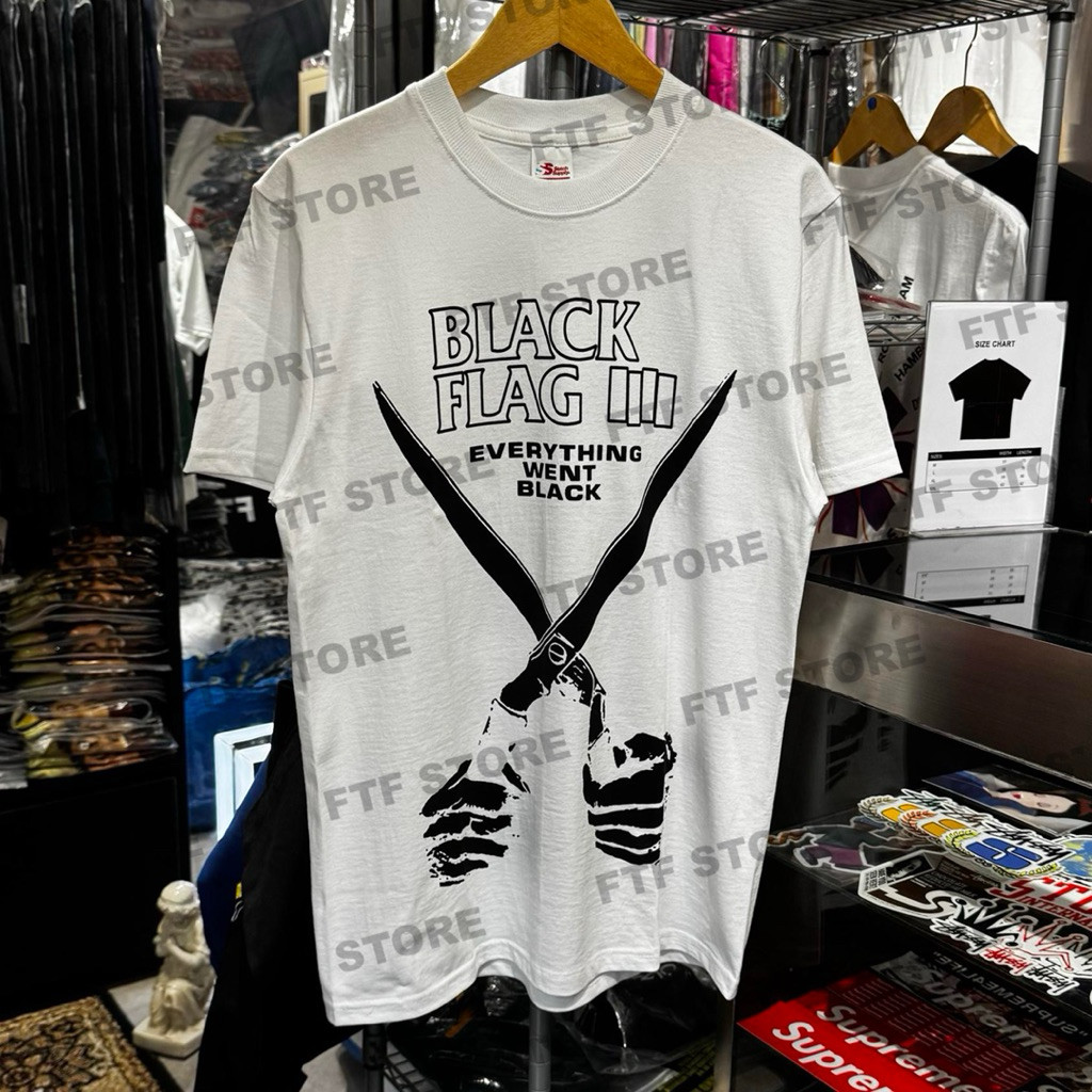 (COD) BLACK FLAG - EVERYTHING WENT BLACK TSHIRT WHITE