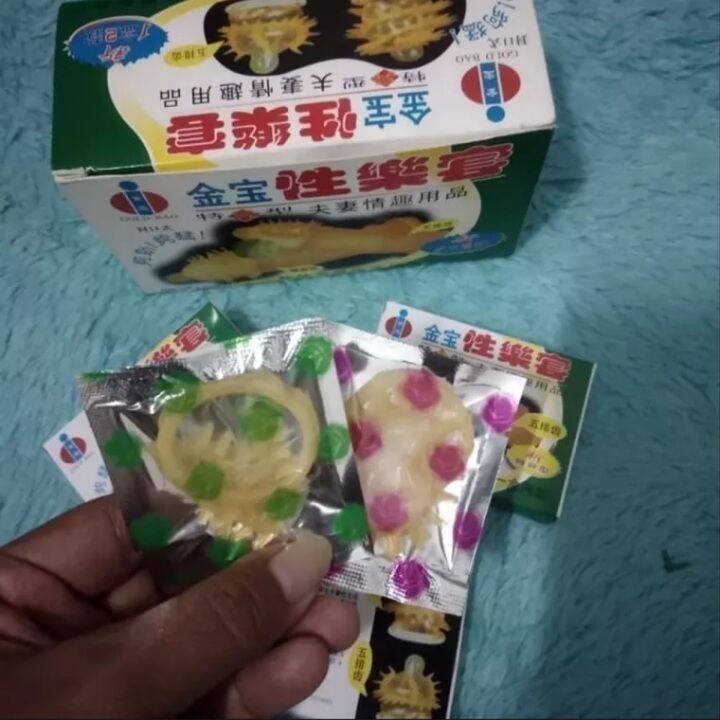 // DII JAMINNN AMANNN //  Aksesoris silicon sambungerigi gerigii besar  Gerigi (KONDOM GERIGI GOLD B