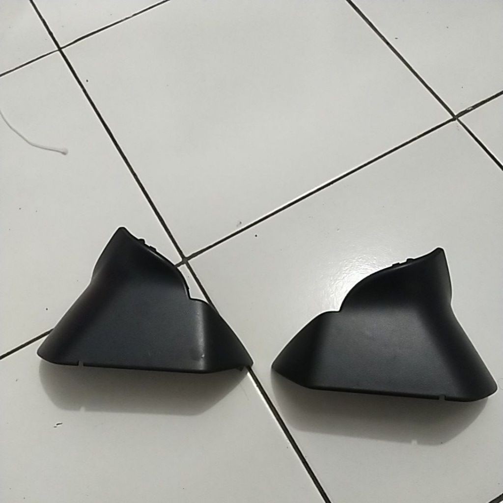 Cover tutup kaki spion mobil Xenia, Avanza 2021-2022 original