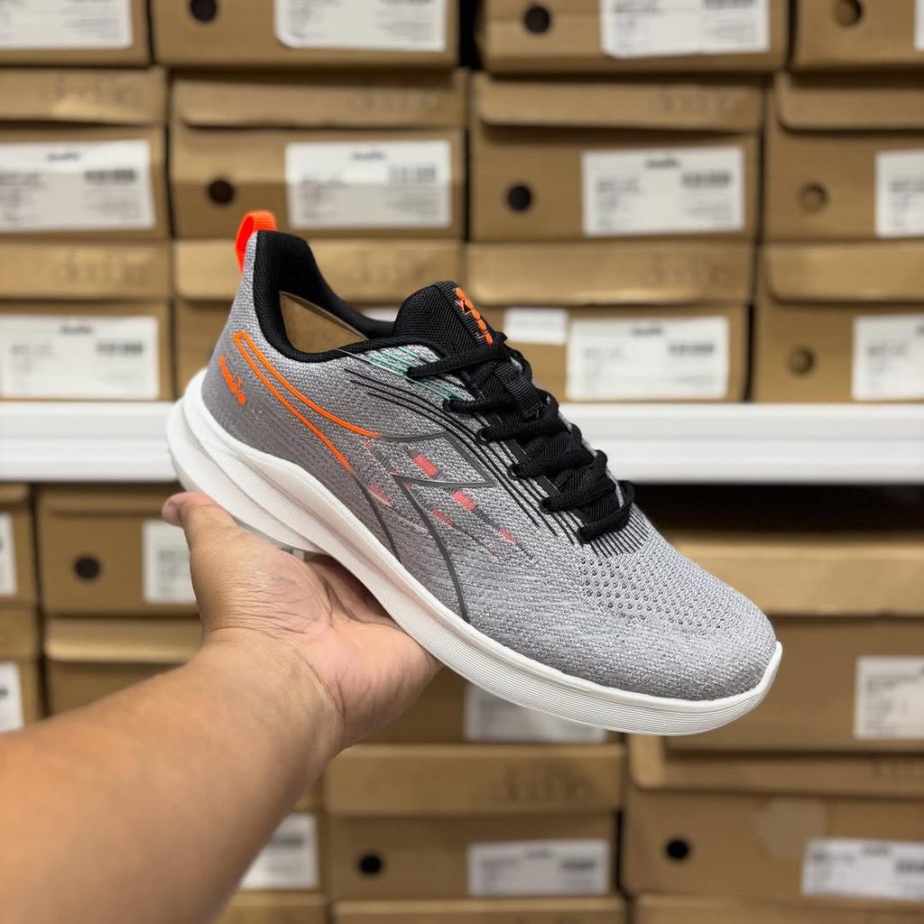 Sepatu Lari Pria Diadora Magio Grey (DIARU240703) Original
