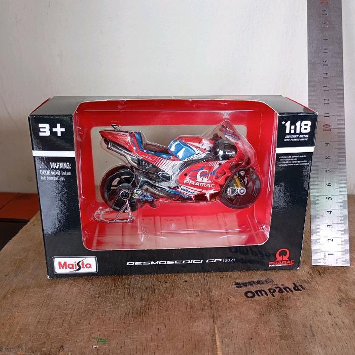maisto motor ducati desmosedici gp skala 1/18 Dcast