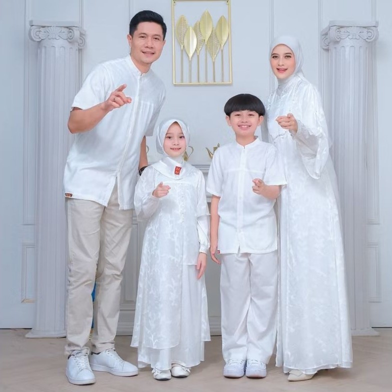 KEKE AMIRA SERIES WHITE SARIMBIT KELUARGA 2026 Family Set Muslim Gamis Koko Ria Ricis Moana Lebaran