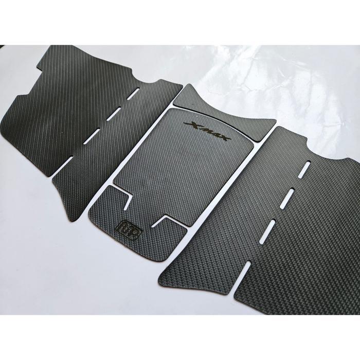 Tankpad XMAX New 2023 Carbon Pattern - Carbon