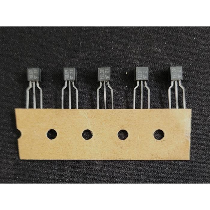 IC TA78L09 TA78L09S 7809 ThreeTerminal Positive Voltage Regulator 9V