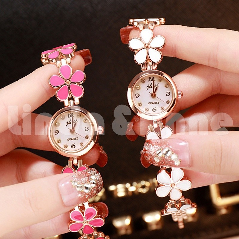 Jam Tangan Wanita Bunga Kecil Gaya Fashion Trendy / Jam Tangan Gelang Wanita Bunga Kecil