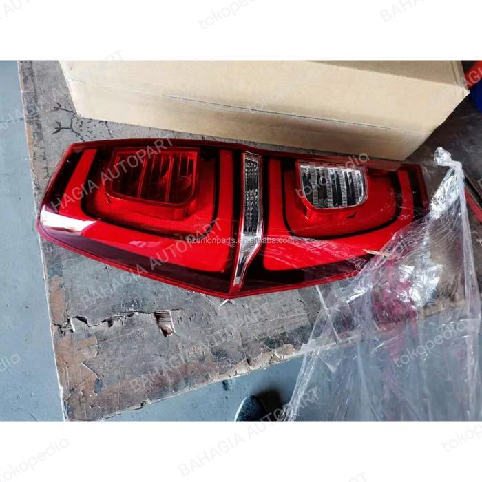 Lampu Belakang Stop Lamp Kiri Hyundai H1 Facelift Genuine Part PASSS