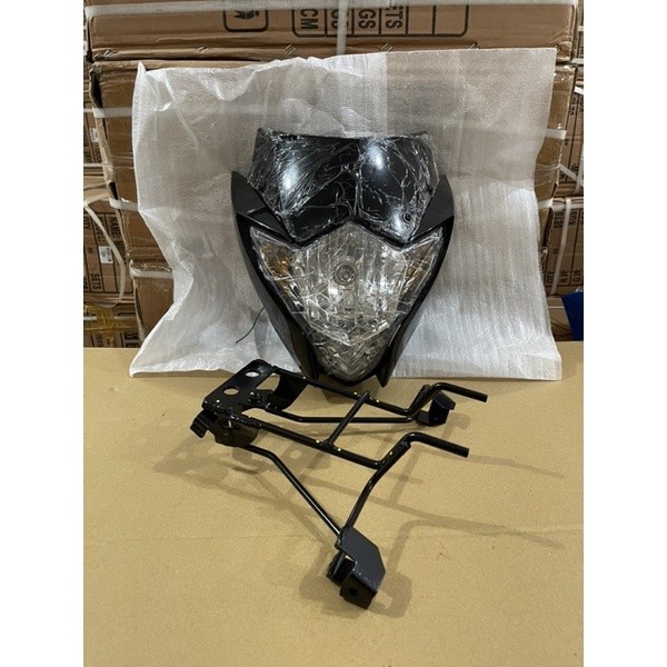 Batok satria fu facelift  2013 2014 2015 Headlamp kepala satria fu facelift fullset+breket .