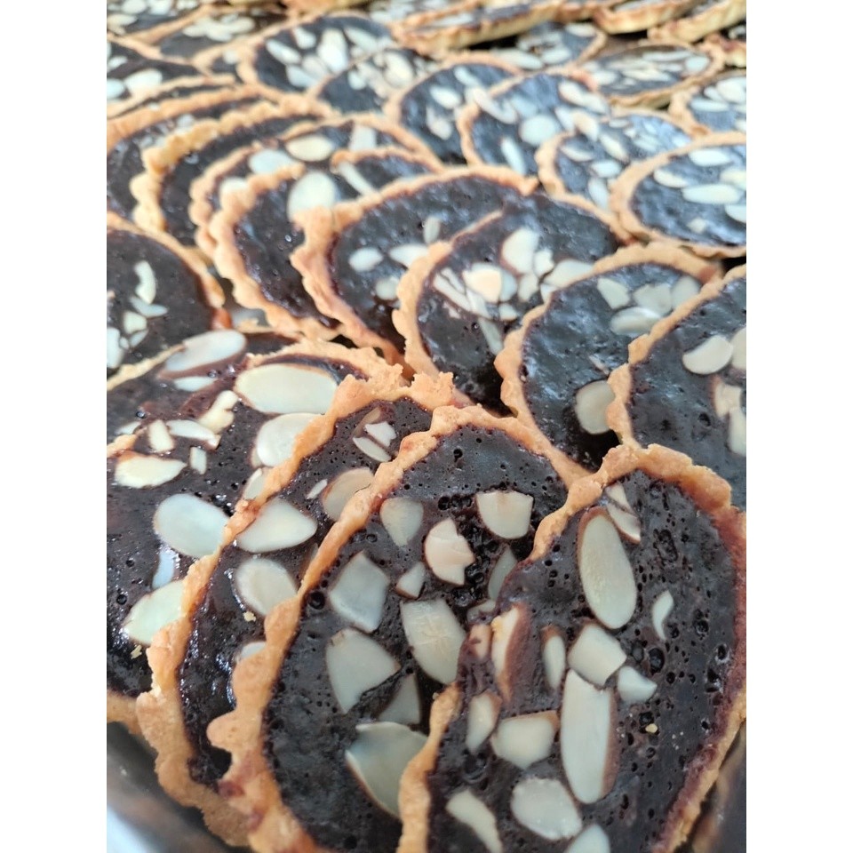 Pie Susu Dacoz Coklat Almond