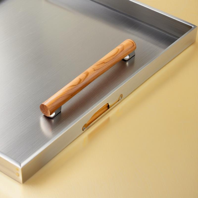 Vintage Bee Wood Handle Pure Copper Accent for Small Drawer Wardrobe Door Solid Wood Construction