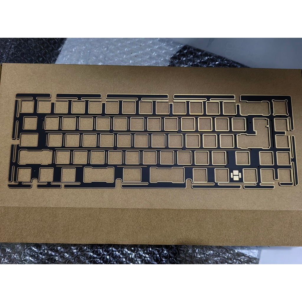 Meletrix Zoom65 V1 keyboard FR4 plate  ( for PCB screw in stabilizer type)