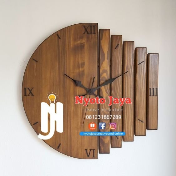 Jam Dinding Kayu Jati Modern Angka Romawi