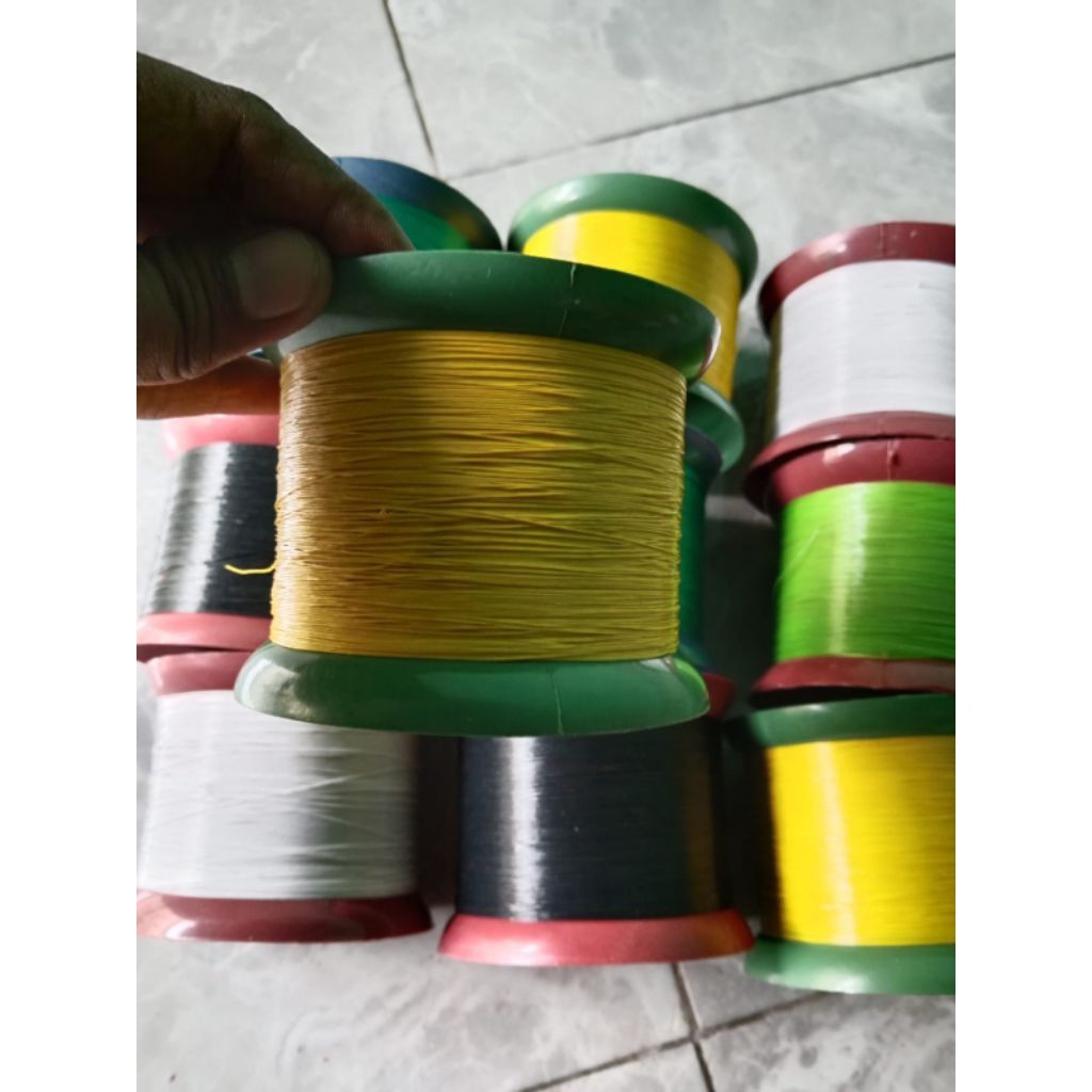 Bladu Kenur Layangan/Gulungan Benang Layangan