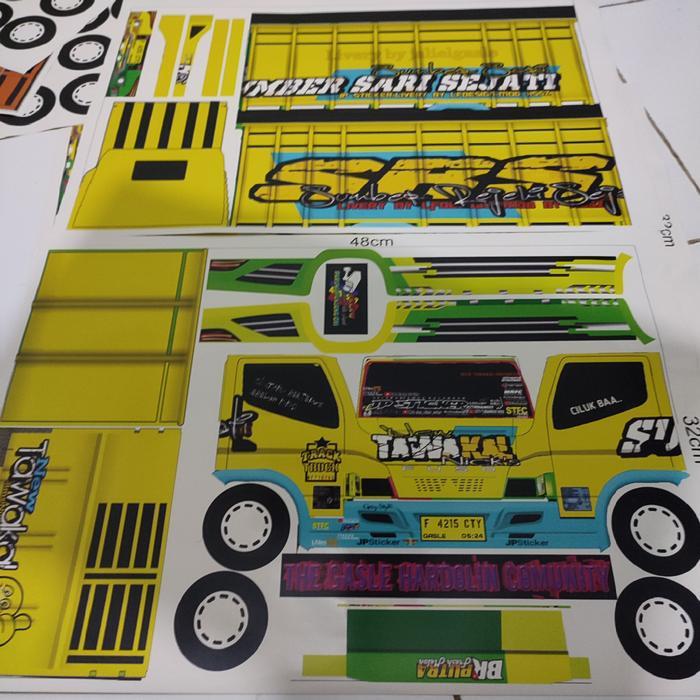 Lembar pola stiker truk oleng New Tawakal Kuning 2 lembar
