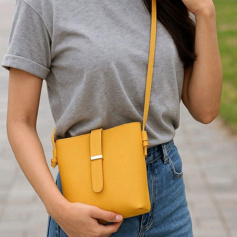 tas slempang mini muat hp tas slempang Wanita