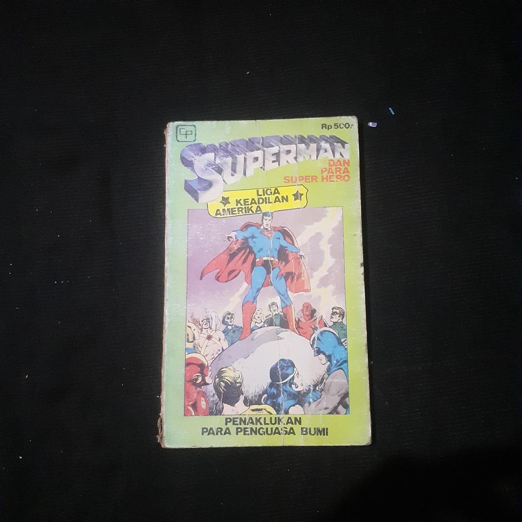Superman dan Para Superhero - Penaklukan Para Penguasa Bumi