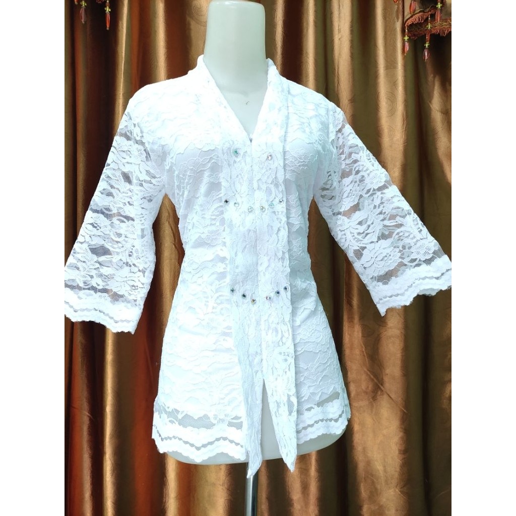 NR Kebaya Brokat Kartini Modern Hitam Putih Atasan Wanita Motif Bunga Blouse Elegan Model Terbaru Co