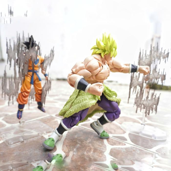 Diorama Figure Goku Instant Transmission Aksesoris Efek KD1