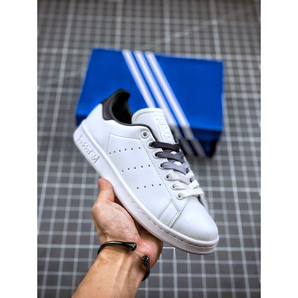 Adidas Stan Smith Leather Original Sepatu  Hadiah Couple