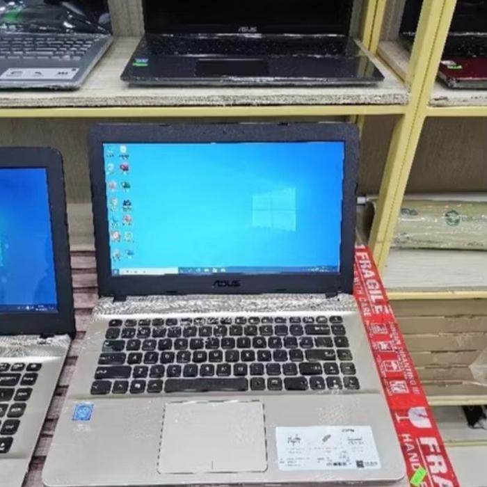 LAPTOP LEPTOP ASUS X441M RAM 8GB SSD 256GB INTEL CELERON N4020 14INCH WINDOWS 10 Dunia Laptop2