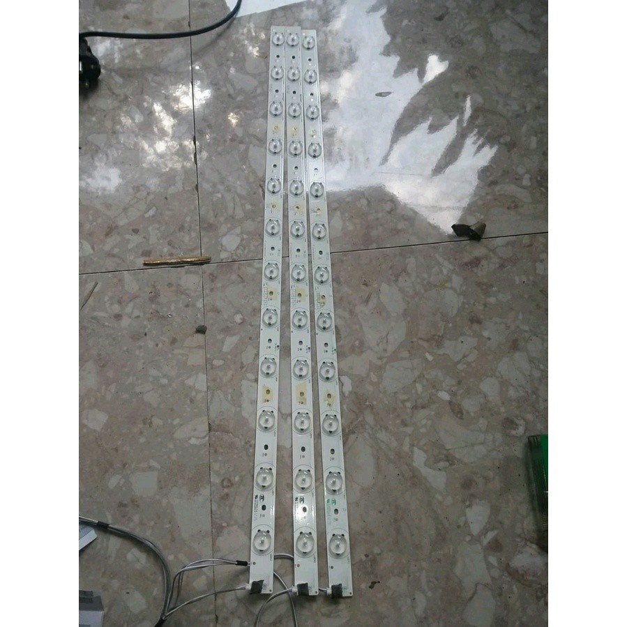 Lampu BL - Lampu Backlight Tv LED Toshiba 32PB200EJ - 32PU200EJ - 32PB200 - 32PU200