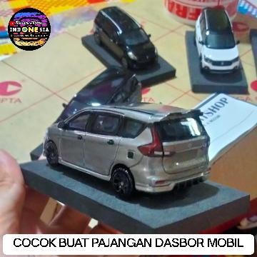 Diecast Miniatur Mobil Suzuki New Ertiga 2020 Handmade Skala 1:43 Cocok buat koleksi atau Pajangan d