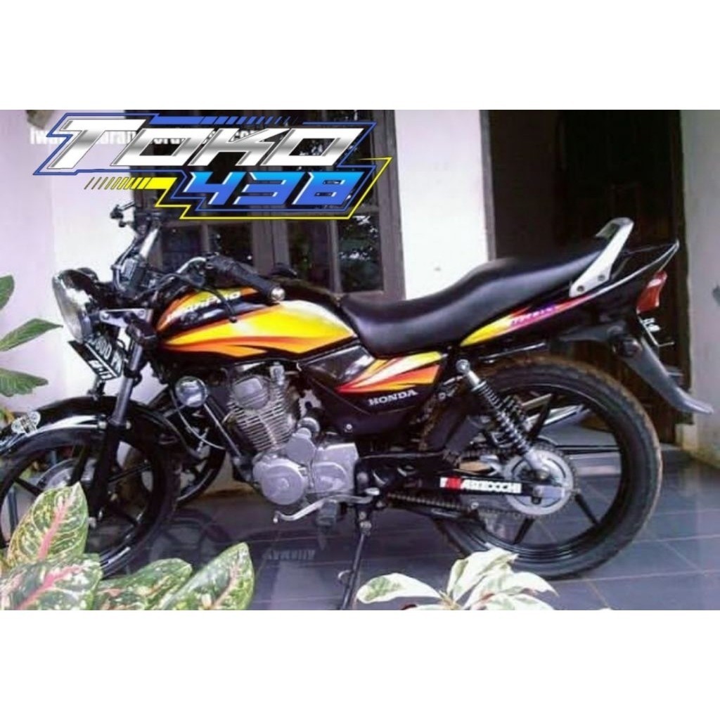 stiker striping motor Megapro tahun 2002-2003