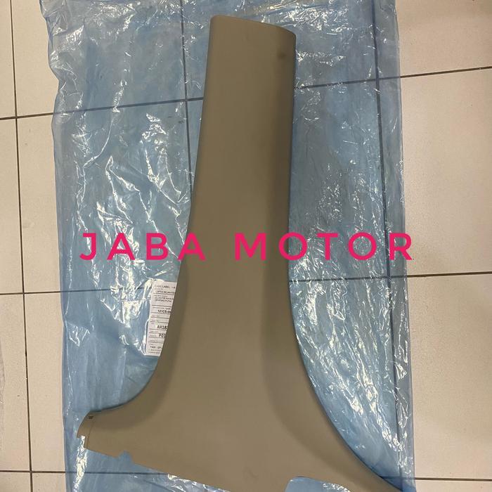 Cover pilar pintu depan Avanza-xenia original - Kanan bawah