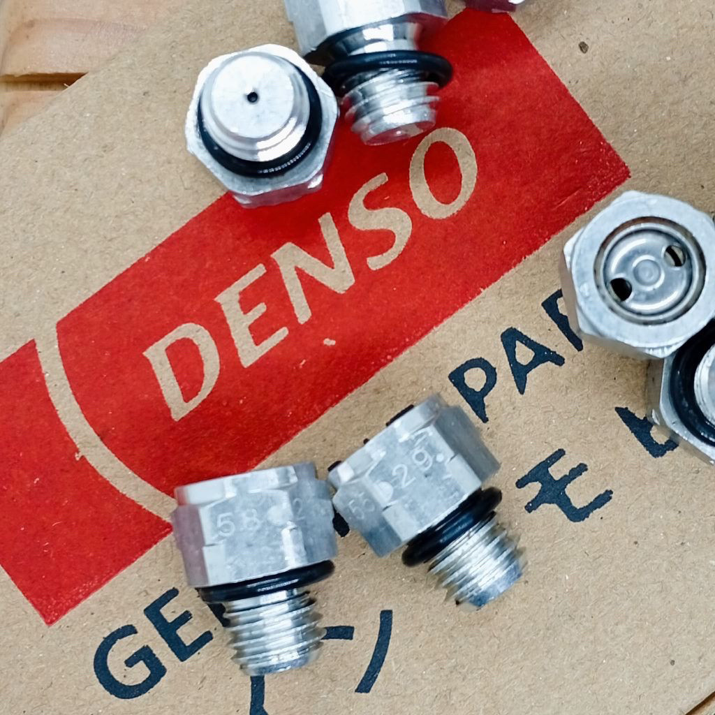 PROMO Baut Nepel Tutup Kompresor Ac Mobil DENSO Universal Stut Tempat Pembuangan Freon Atau Oli lebi