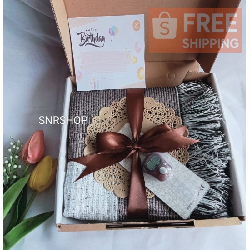 Hampers Sajadah tasbih digital kado birthday wedding graduation bingkisan lebaran / Bingkisan Elegan