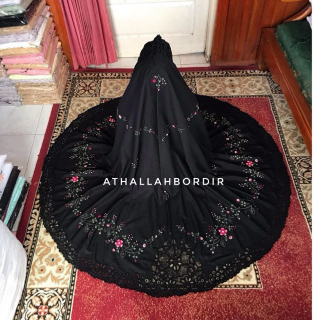 mukena kerancang sulam bukittinggi paris hitam