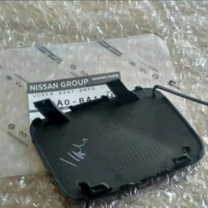 Livina L11 Autech Tutup Derek Cover Towing Bumper Depan ORI NISSAN PNP