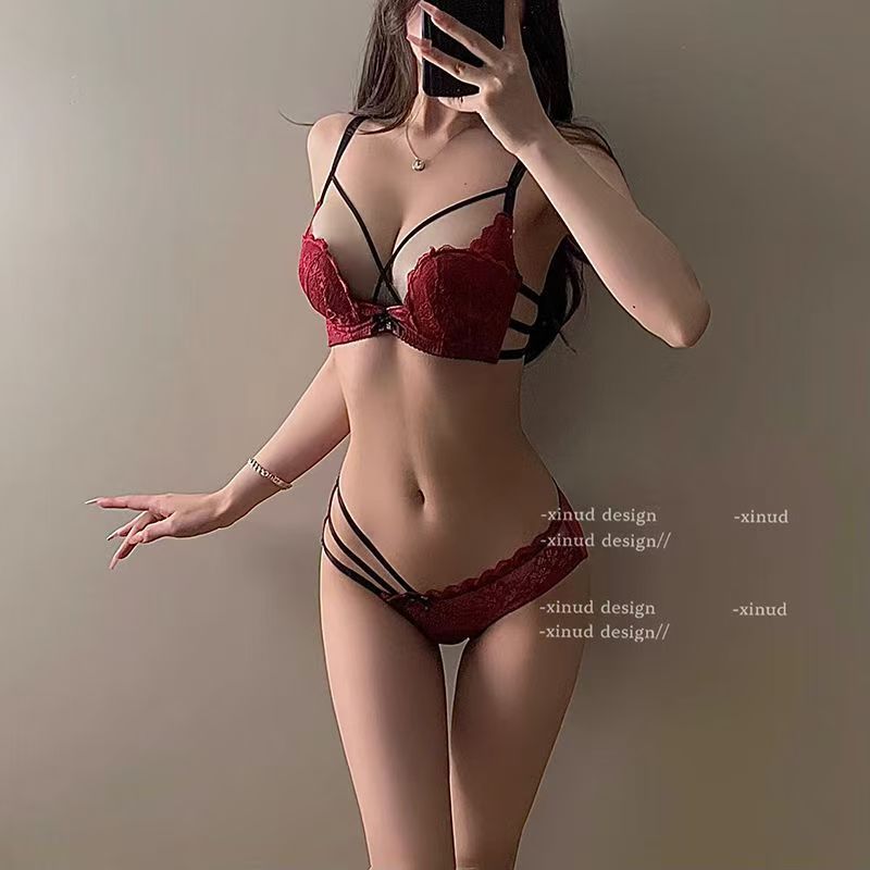Forbidden Experience Shop COD  Produk Baru - Gaya Murni dan Halus, Set Lingerie Seksi Tanpa Punggung