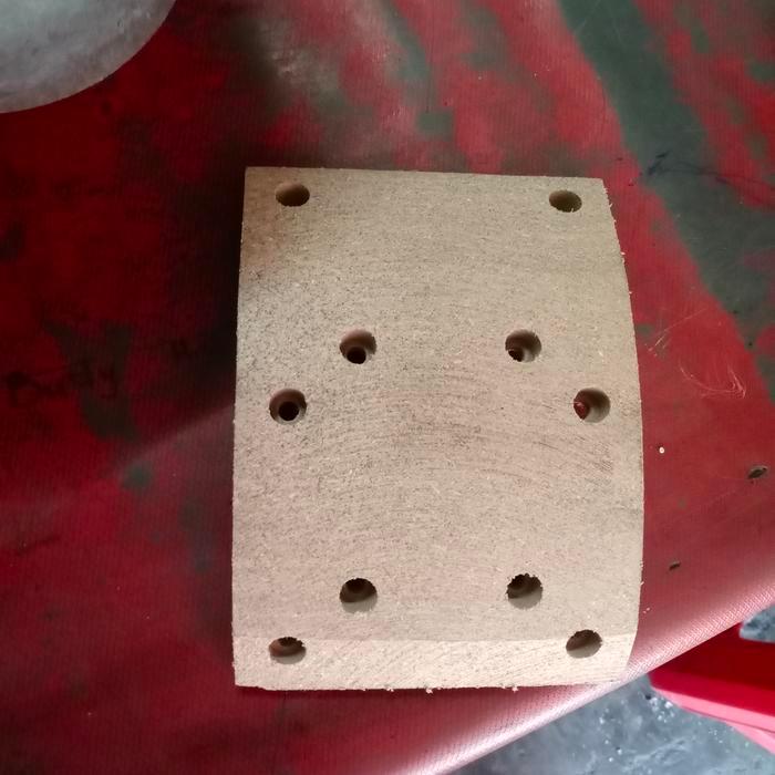 KAMPAS REM DEPAN ISUZU GIGA PASS