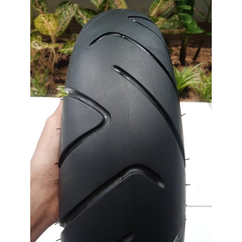 Ban Copotan Scoopy Donat Ukuran 110/90 Ring 12