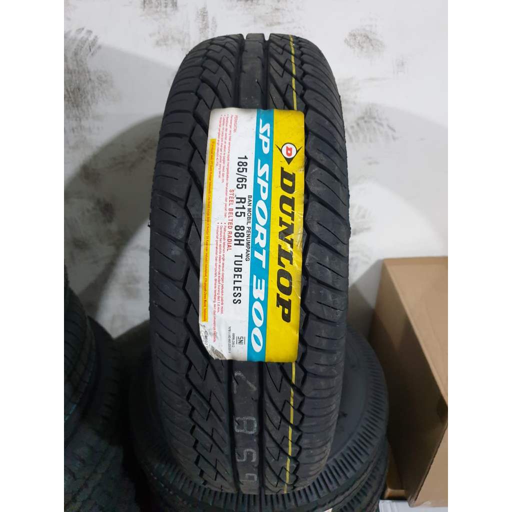 Ban Dunlop SP300 185/65 R15 BAN MOBIL GRAND LIVINA, FREED, AVANZA, XENIA, ERTIGA, MOBILIO