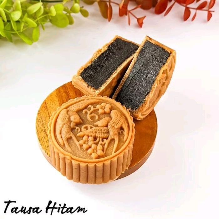 Mooncake 12 rasa / Pia Bulan HALAL 100gr - Tausa hitam