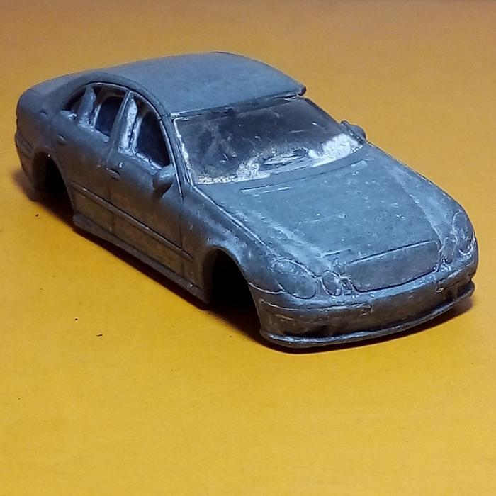 Diecast Realtoy Mercedes W211 E Class E55 AMG Action City 1:61 junk