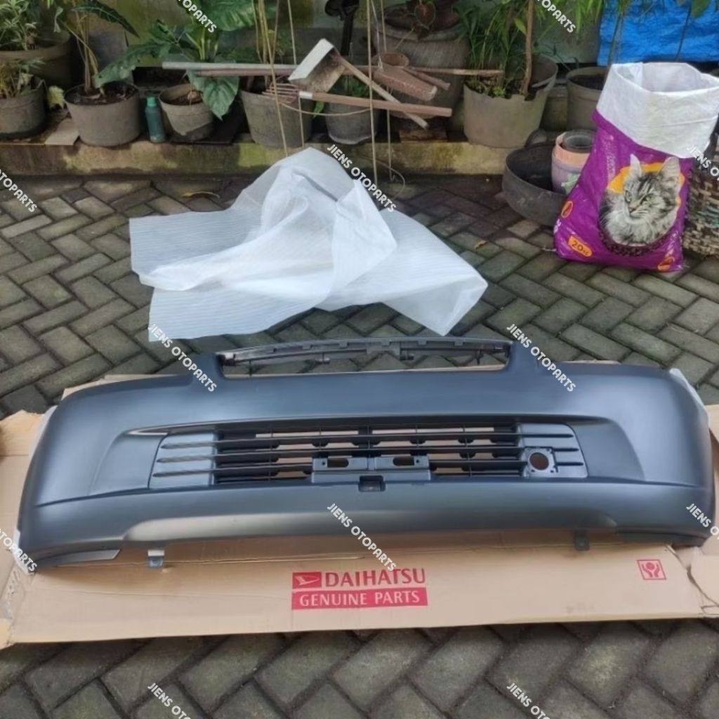BEMPER DEPAN GRAND MAX ORIGINAL - D52119-BZ480-001