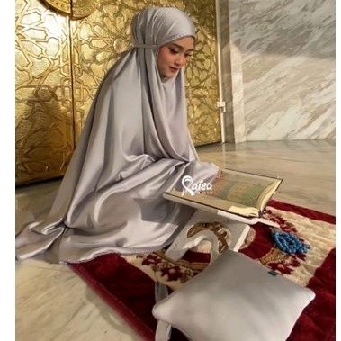 MUKENA Travel SATIN SILK PREMIUM POLOS BAHAN SILKY MADEENA