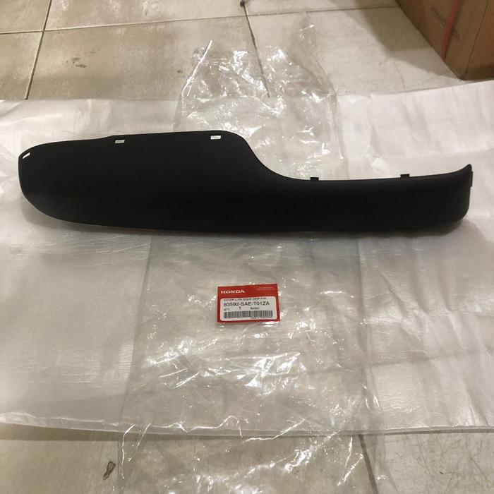 Cover Arm Rest Bawah Jazz GD3 2003-2007 Original - DEPAN, KANAN PASS