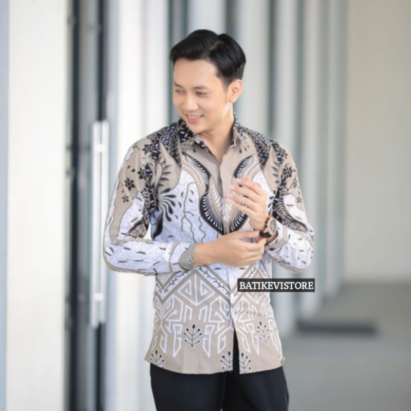 BATIK EVI - Batik Gentala | Corak Cream Putih | Kemeja Lengan Panjang | Batik Slimfit | Bahan Katun 