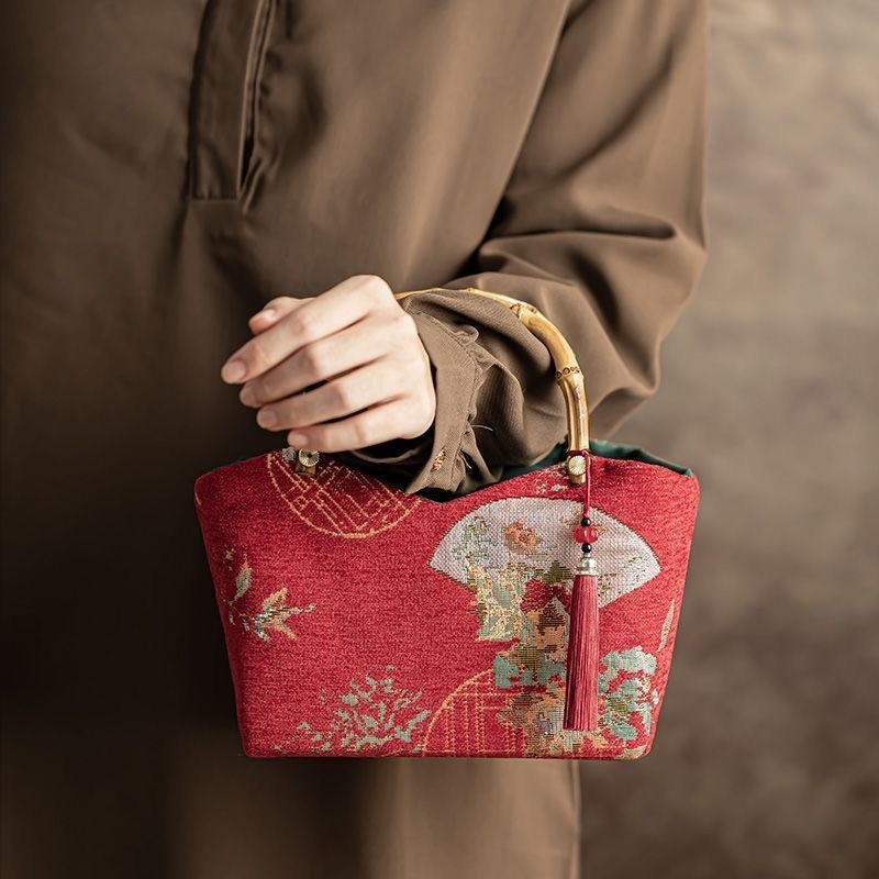 Tas Wanita Gaya Retro Cina Tas Kecil Hanfu Cocok dengan Cheongsam Tas Tangan Gaya Cina Baru Tas Pers