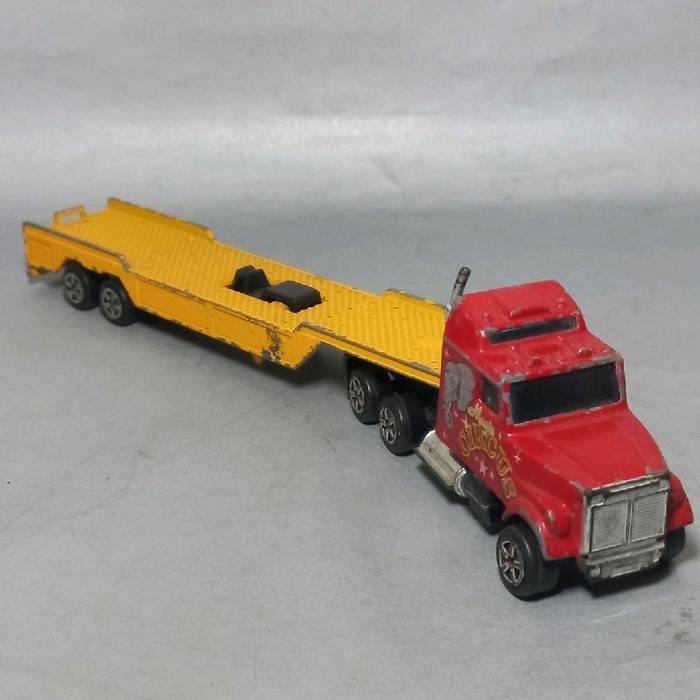 Diecast Majorette Truck Transporter  truk car carrier skala 1:87