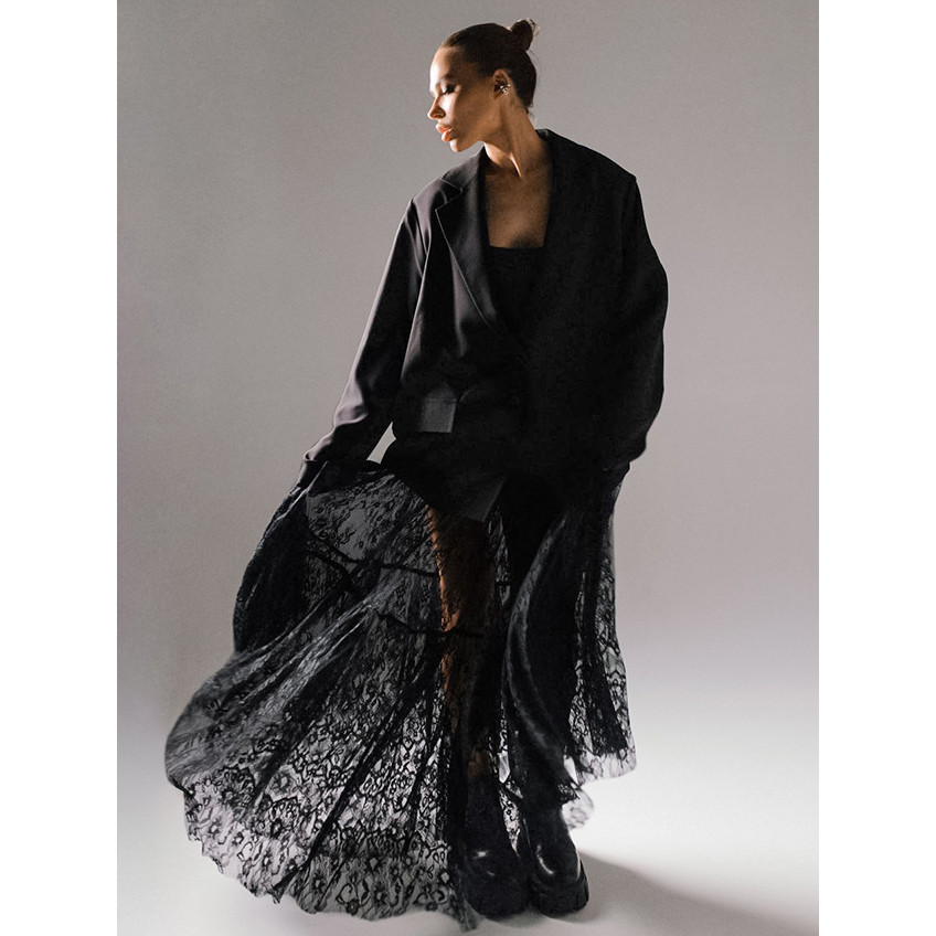 Rok Setengah Hitam Transparan Renda Seksi Pinggang Tinggi untuk Komuter Rok Panjang Jala