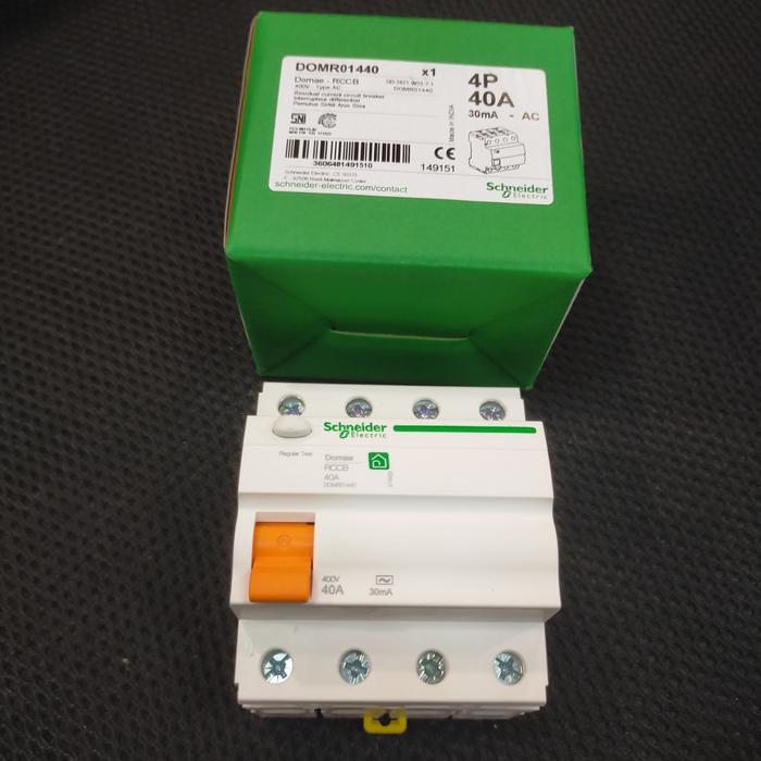 ELCB/RCCB DOMAE 4P 40A 30MA SCHNEIDER